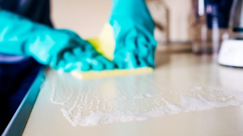 Dust removal and detailed cleaning after renovation work in N5